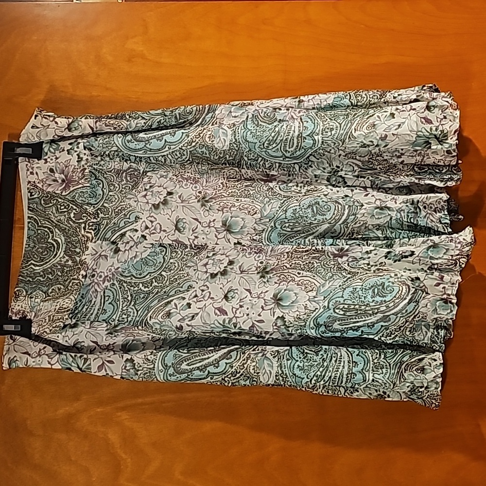 Woman's Skirt